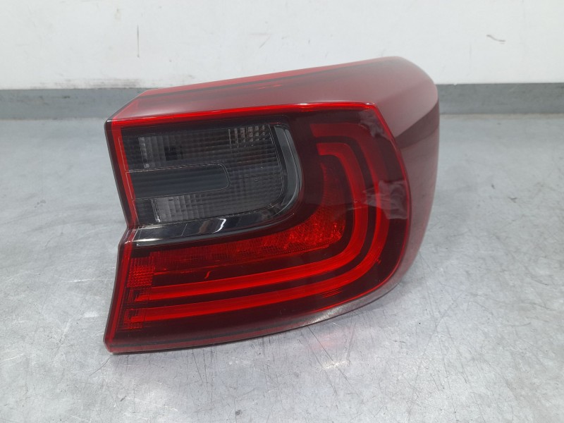 Recambio de piloto trasero derecho exterior para kia ceed (cd) 1.0 t-gdi referencia OEM IAM 92402J7050  