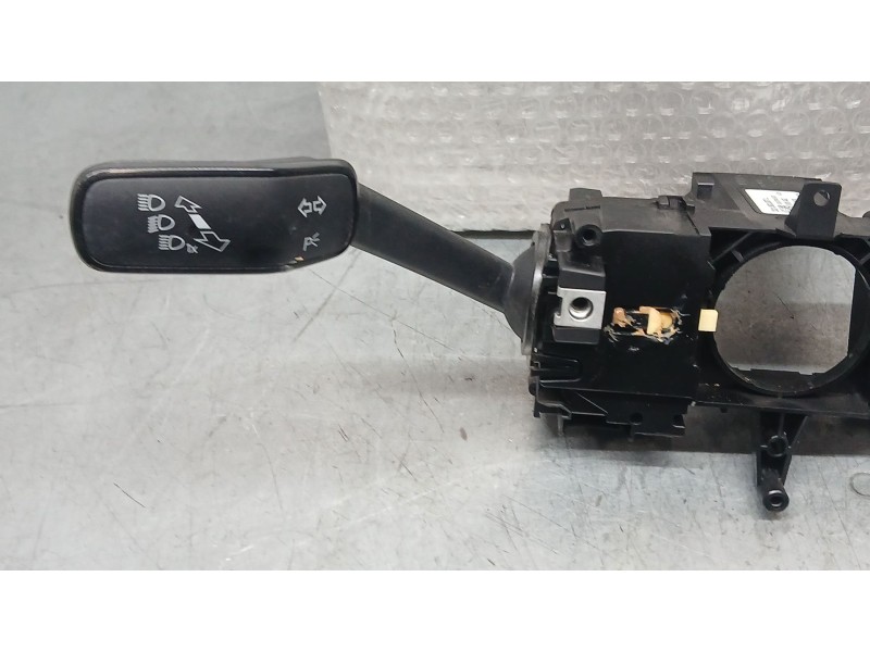 Recambio de mando luces y limpia para seat arona (kj7, kjp) 1.0 tsi referencia OEM IAM 2Q093507L  10347945