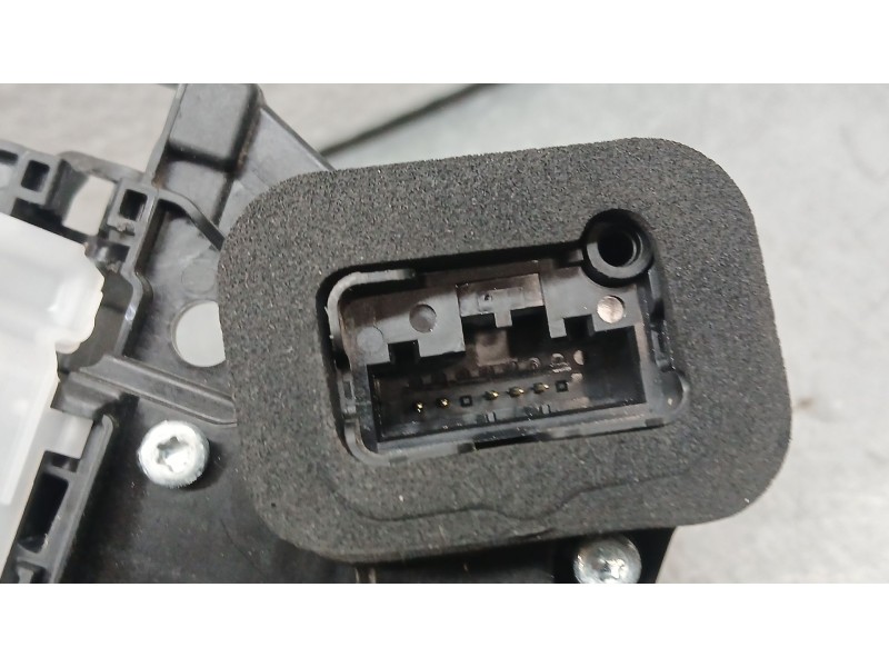 Recambio de cerradura puerta trasera derecha para seat arona (kj7, kjp) 1.0 tsi referencia OEM IAM 10A839016B  G11514102