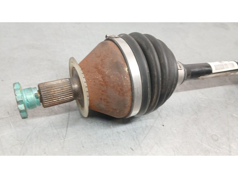 Recambio de transmision delantera izquierda para seat arona (kj7, kjp) 1.0 tsi referencia OEM IAM 2Q0407271CA  