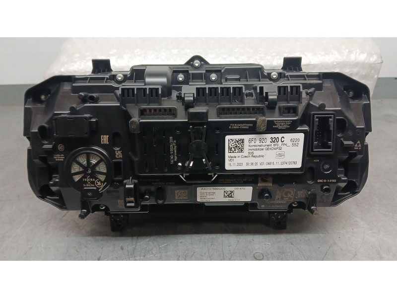 Recambio de cuadro instrumentos para seat arona (kj7, kjp) 1.0 tsi referencia OEM IAM 6F0920320C CONTINENTAL ROZADO A3C107889020