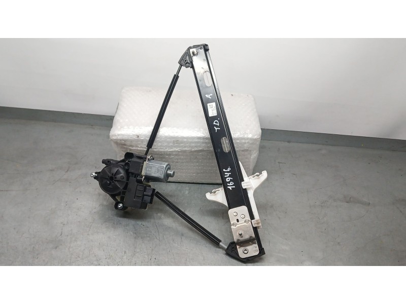 Recambio de elevalunas trasero derecho para seat arona (kj7, kjp) 1.0 tsi referencia OEM IAM 6F0839462D CTRICO 6 PINS 