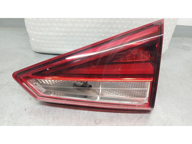 Recambio de piloto trasero derecho interior para seat arona (kj7, kjp) 1.0 tsi referencia OEM IAM 6F9945308D  RE28950001