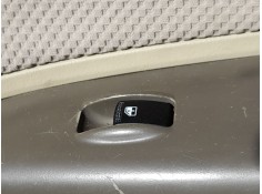 Recambio de mando elevalunas delantero derecho para hyundai tucson (jm) 2.0 crdi referencia OEM IAM 935752E000DD  