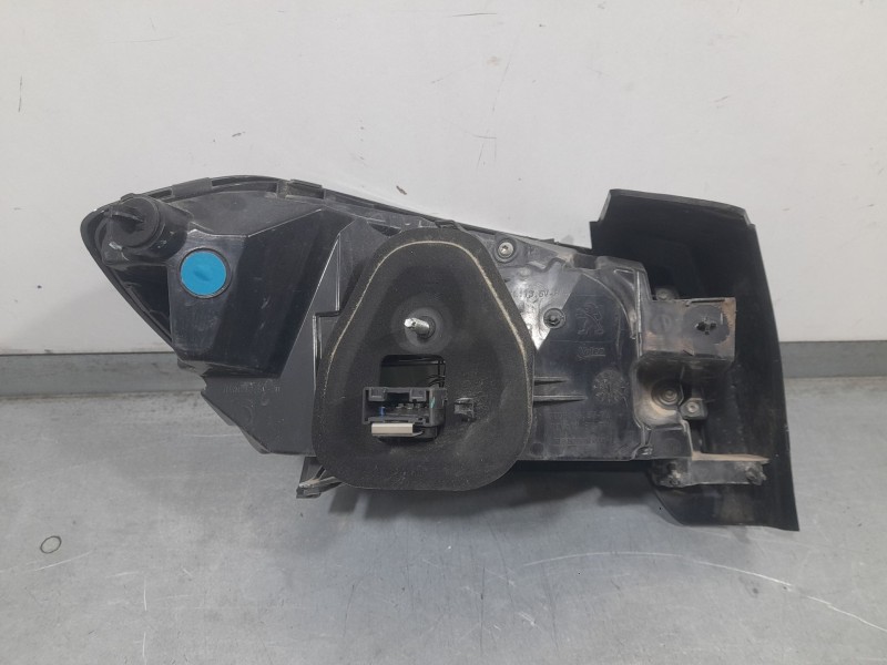 Recambio de piloto trasero derecho para peugeot 208 ii (ub_, up_, uw_, uj_) 1.2 puretech 100 referencia OEM IAM 9823216680 L2971