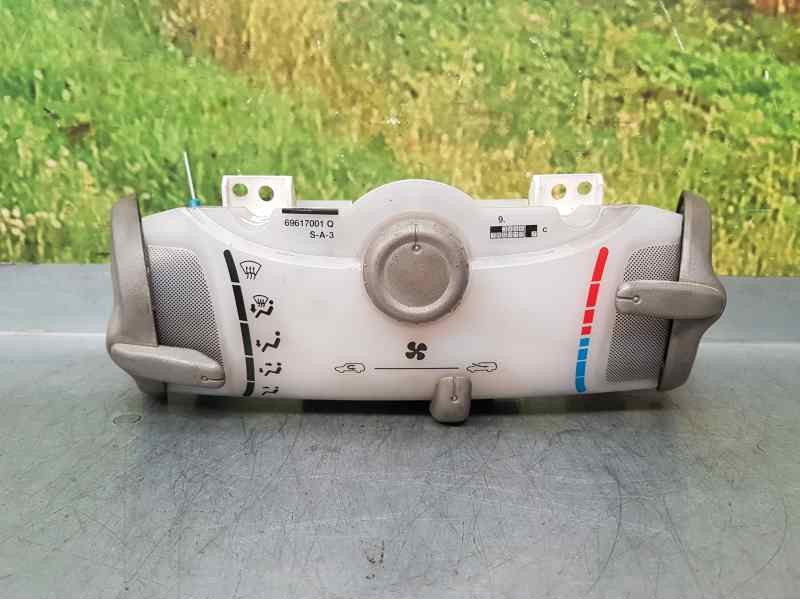 Recambio de mando calefaccion / aire acondicionado para peugeot 107 urban move referencia OEM IAM 559000H020 69610001 