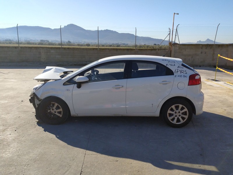 kia rio iii (ub) del año 2015