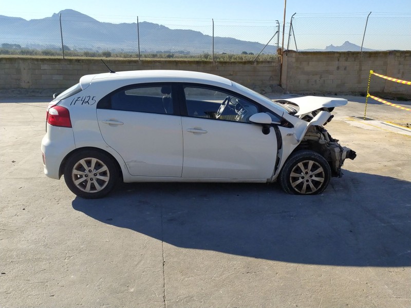 kia rio iii (ub) del año 2015