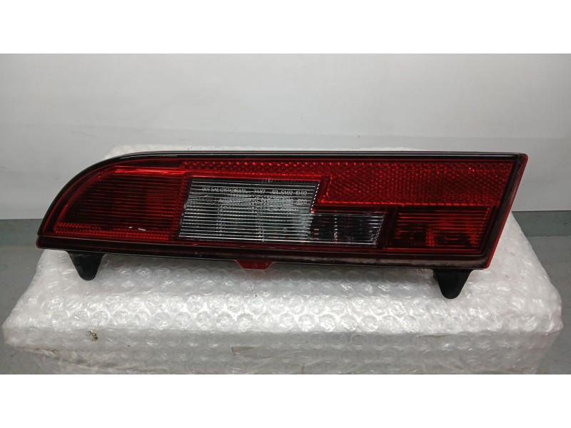 Recambio de piloto trasero izquierdo paragolpes para bmw i3 (i01) electric referencia OEM IAM 63217304043  