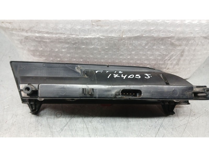 Recambio de piloto trasero izquierdo paragolpes para bmw i3 (i01) electric referencia OEM IAM 63217304043  