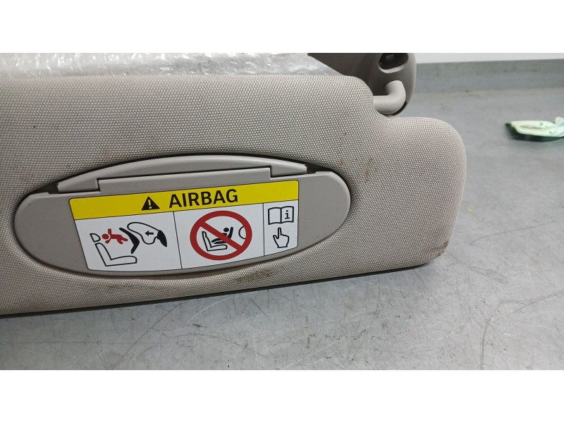 Recambio de parasol derecho para bmw i3 (i01) electric referencia OEM IAM 51167305472  