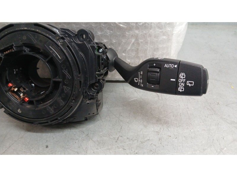 Recambio de mando luces y limpia para bmw i3 (i01) electric referencia OEM IAM 61316833432  