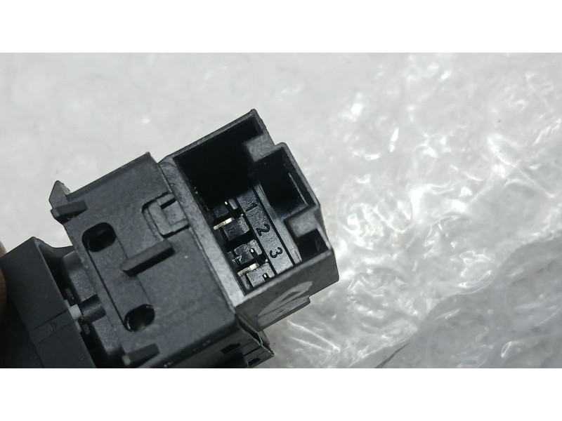 Recambio de mando elevalunas delantero derecho para cupra formentor (km7, kmp) 2.0 tsi 4drive referencia OEM IAM 5G0959855NWZU  