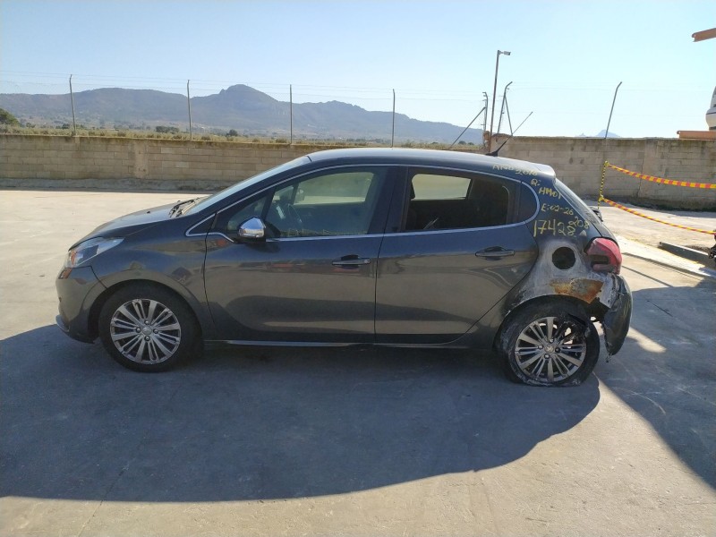 peugeot 208 i (ca_, cc_) del año 2016