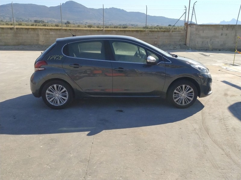 peugeot 208 i (ca_, cc_) del año 2016