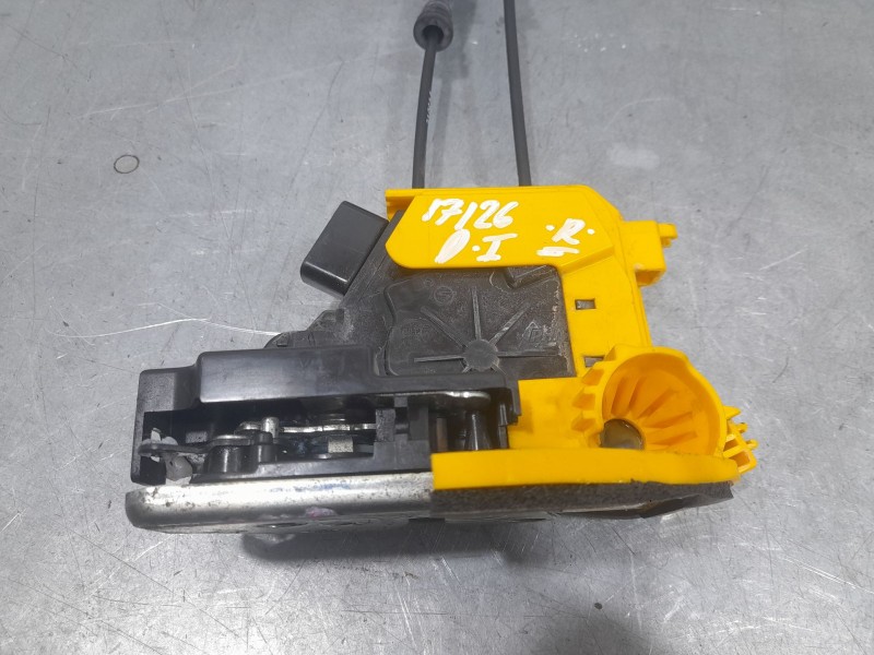 Recambio de cerradura puerta delantera izquierda para ssangyong korando (c300) 1.5 referencia OEM IAM 7121037000  