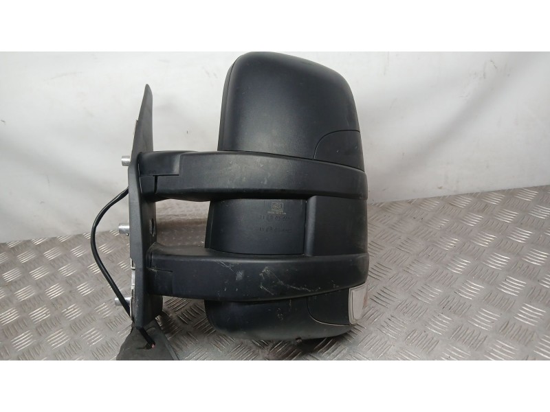 Recambio de retrovisor izquierdo para iveco daily iv furgoneta 35c12 v, 35c12 v/p, 35s12 v, 35s12 v/p referencia OEM IAM 0380040