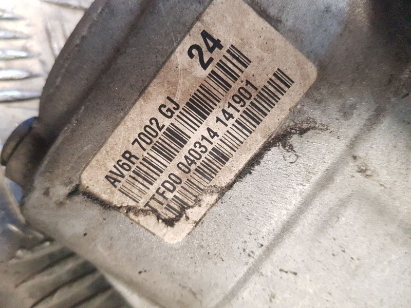 Recambio de caja cambios para ford focus iii 1.6 tdci referencia OEM IAM AV6R7002GJ 2255744 141901