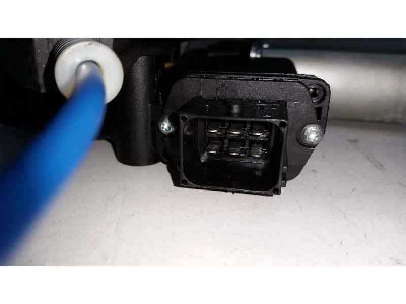 Recambio de elevalunas delantero derecho para opel corsa d catch me referencia OEM IAM  6 PINS ELECTRICO