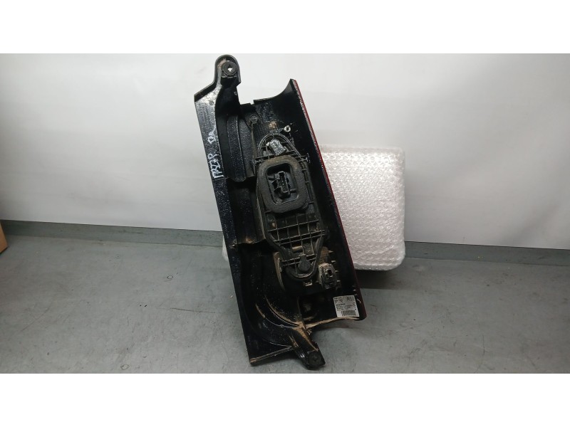 Recambio de piloto trasero izquierdo para citroën berlingo furgoneta/monovolumen (k9) 1.5 bluehdi 100 referencia OEM IAM 9819235