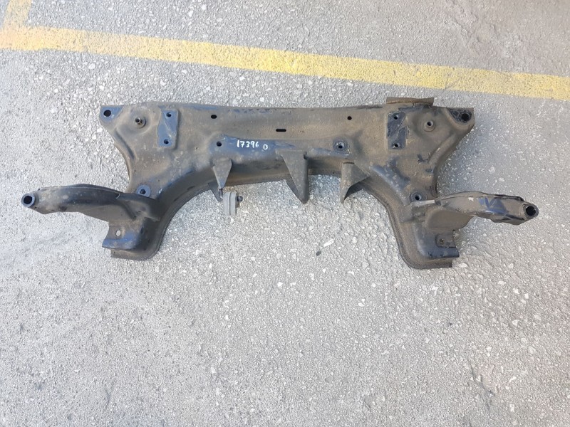 Recambio de puente delantero para ford fiesta vii (hj, hf) 1.5 tdci referencia OEM IAM 2482224  