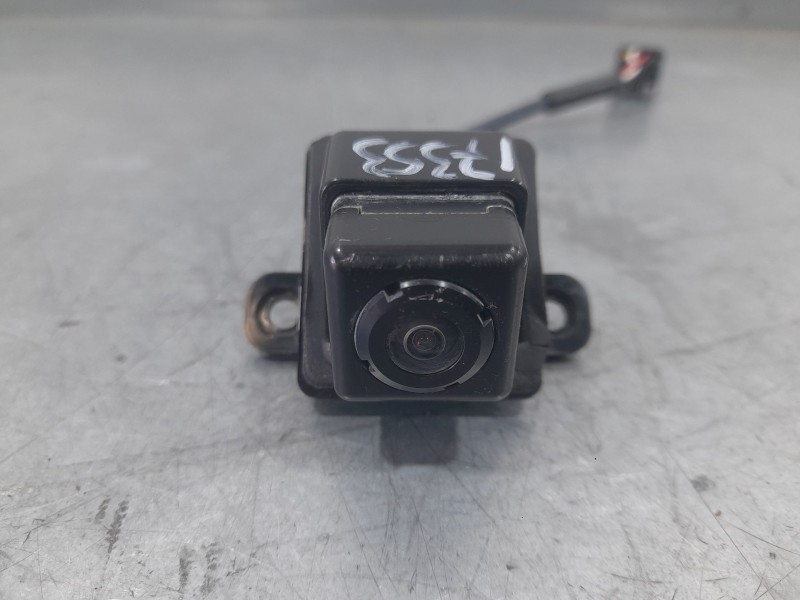 Recambio de camara vision trasera para ssangyong tivoli 1.5 referencia OEM IAM 8921037010  