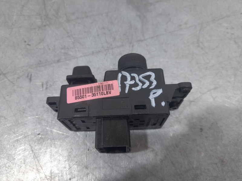 Recambio de mando retrovisor para ssangyong tivoli 1.5 referencia OEM IAM 8550135110LBV  