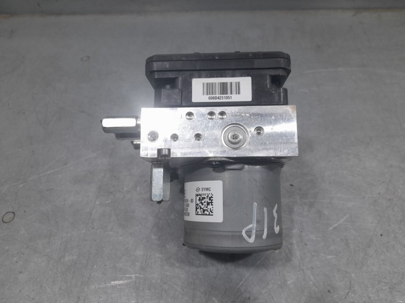 Recambio de abs para ssangyong tivoli 1.5 referencia OEM IAM 4892035400 BH6014AZ00 MANDO