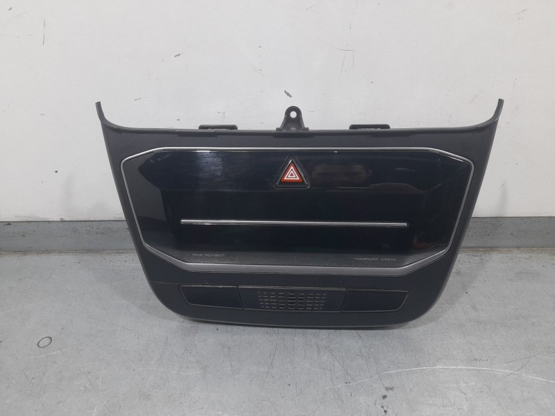 Recambio de mando climatizador para ssangyong tivoli 1.5 referencia OEM IAM 6870235061 DIGITAL 