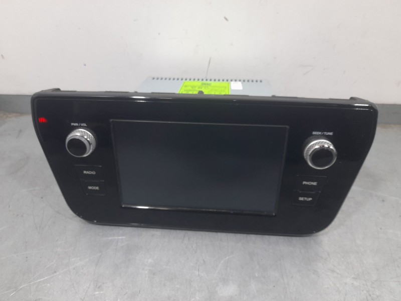 Recambio de sistema navegacion gps para ssangyong tivoli 1.5 referencia OEM IAM 9814035410  