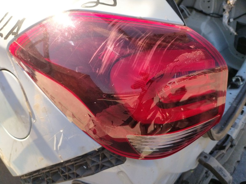 Recambio de piloto trasero izquierdo exterior para hyundai i20 ii (gb, ib) 1.2 referencia OEM IAM 92401C8000  