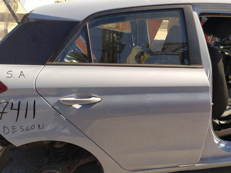 Recambio de puerta trasera derecha para hyundai i20 ii (gb, ib) 1.2 referencia OEM IAM 77004C8000  