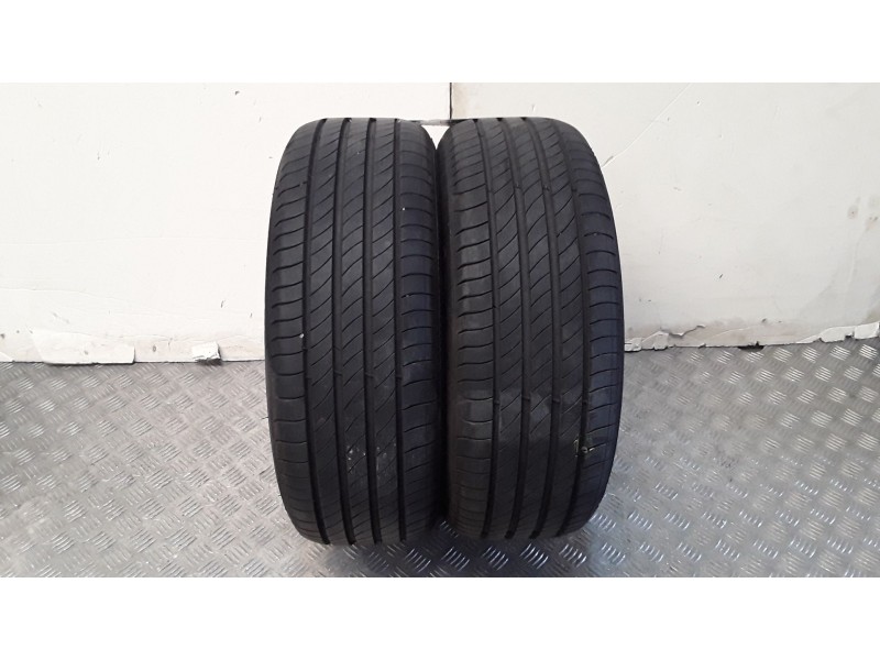 Recambio de neumatico pareja para neumaticos reutilizados - referencia OEM IAM 195551687H MICHELIN 195/55/16/87H