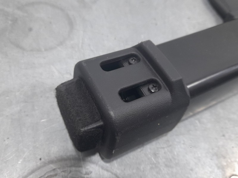 Recambio de bandeja trasera para ssangyong tivoli 1.5 referencia OEM IAM 7688035000  