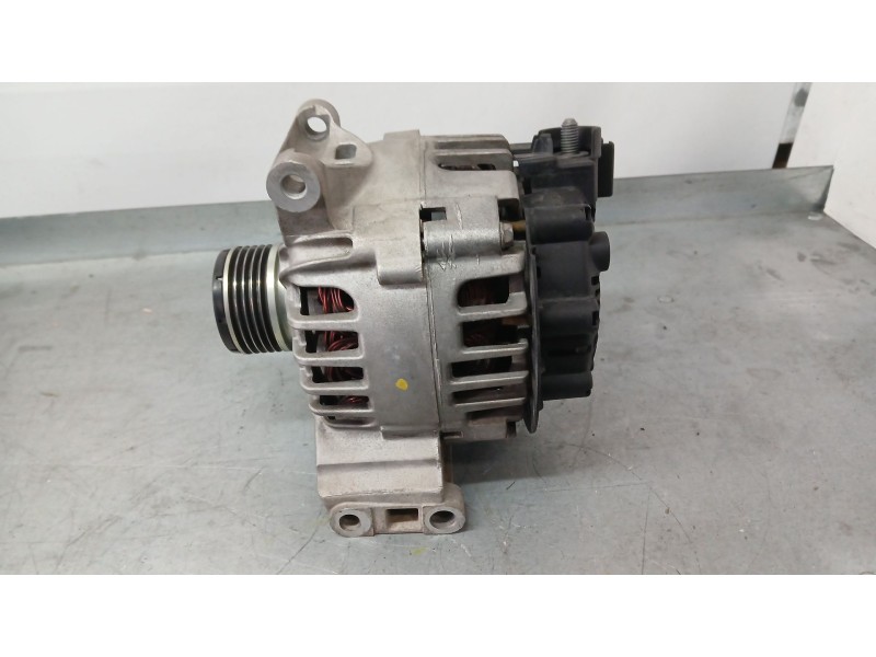 Recambio de alternador para mercedes-benz clase b sports tourer (w245) b 200 (245.233) referencia OEM IAM A2661541302 A266154130