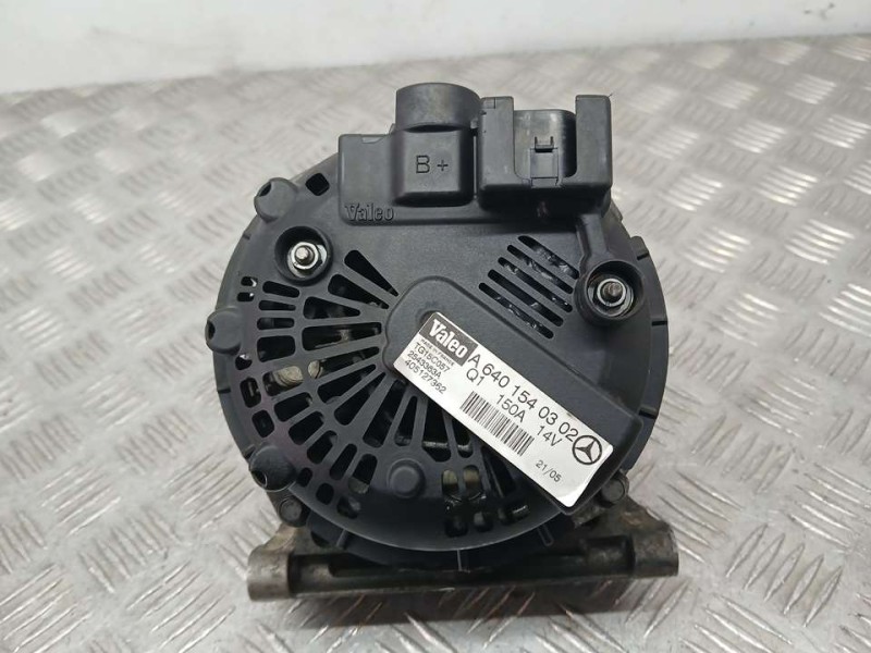 Recambio de alternador para mercedes-benz clase b (w245) 180 cdi (245.207) referencia OEM IAM A6401540302 2543363A VALEO