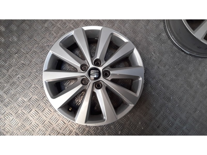Recambio de juego llantas aluminio para seat ibiza v (kj1, kjg) 1.0 mpi referencia OEM IAM 5.5X15 5 TORN ET40 ROZADAS ALUMINIO