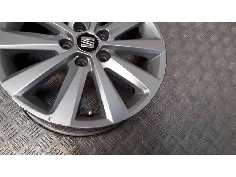 Recambio de juego llantas aluminio para seat ibiza v (kj1, kjg) 1.0 mpi referencia OEM IAM 5.5X15 5 TORN ET40 ROZADAS ALUMINIO
