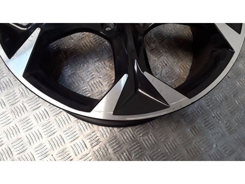 Recambio de juego llantas aluminio para cupra formentor (km7, kmp) 2.0 tsi 4drive referencia OEM IAM 8X19 5 TORN ET40 ROZADAS AL