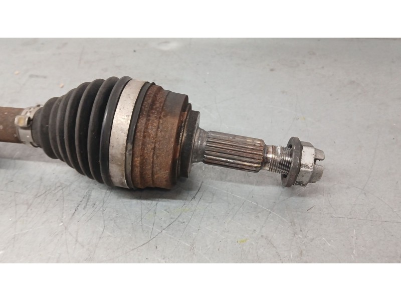 Recambio de transmision delantera derecha para renault clio v (b7_) 1.0 sce 75 (b7m5) referencia OEM IAM 391003142R  