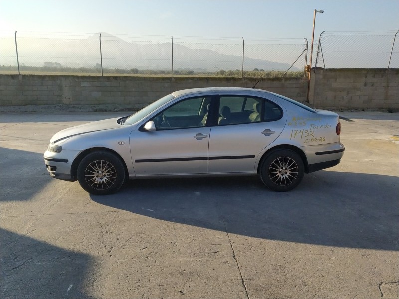 seat toledo ii (1m2) del año 2004