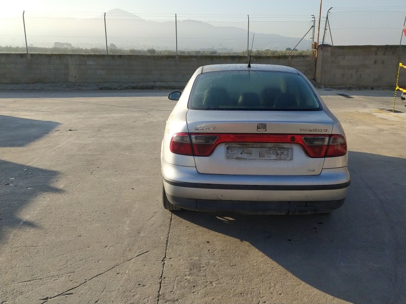 seat toledo ii (1m2) del año 2004