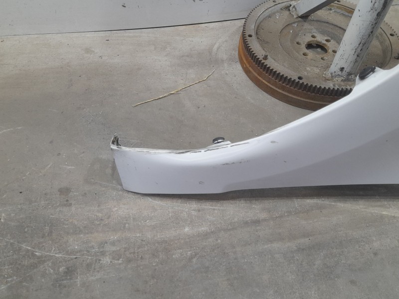 Recambio de aleta delantera izquierda para volkswagen polo v (6r1, 6c1) 1.6 tdi referencia OEM IAM 6R0821105H  