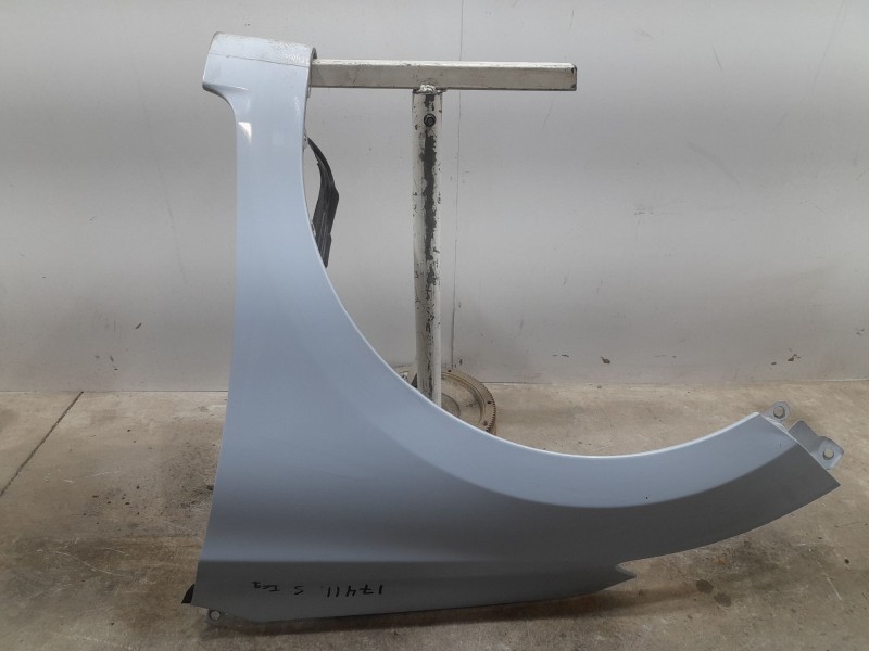 Recambio de aleta delantera izquierda para hyundai i20 ii (gb, ib) 1.2 referencia OEM IAM 66311C8000  