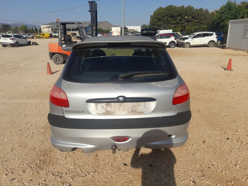 peugeot 206 hatchback (2a/c) del año 2000
