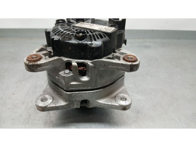 Recambio de alternador para renault clio v zen referencia OEM IAM 231008040R VALEO NRG9S012