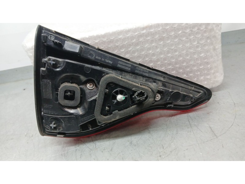 Recambio de piloto trasero derecho para renault clio v zen referencia OEM IAM 265503304R  