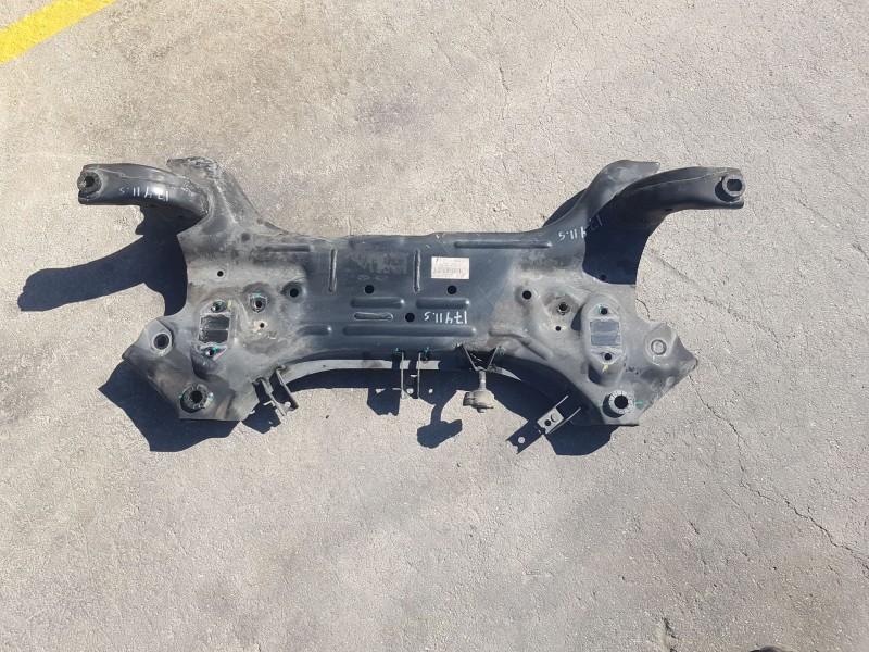 Recambio de puente delantero para hyundai i20 ii (gb, ib) 1.2 referencia OEM IAM 62400C8000  
