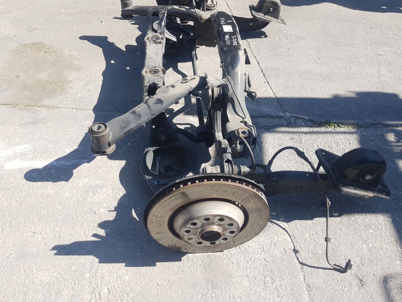Recambio de puente trasero para cupra formentor (km7, kmp) 2.0 tsi 4drive referencia OEM IAM 5Q0505235M  