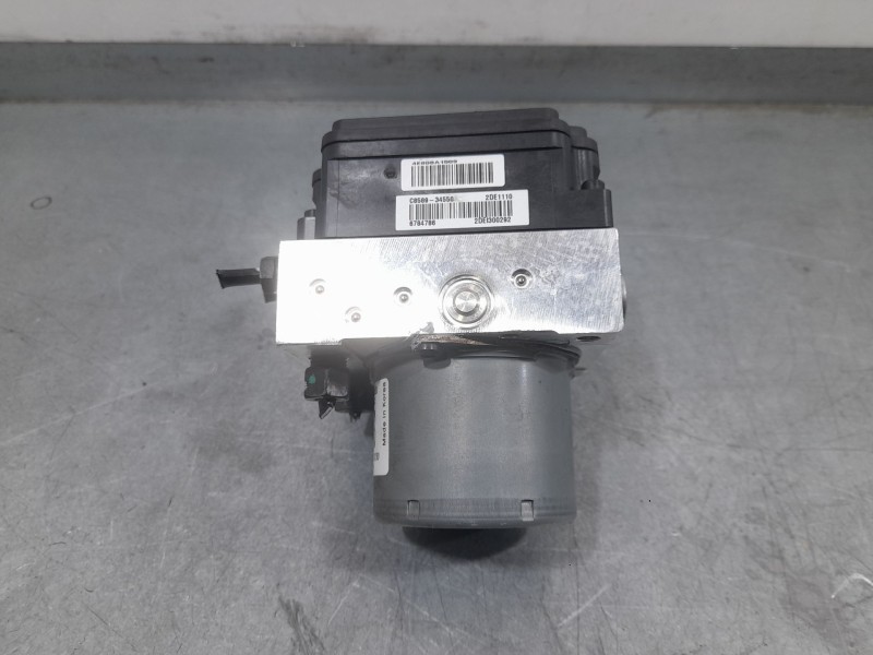 Recambio de abs para hyundai i20 ii (gb, ib) 1.2 referencia OEM IAM 58920C8280 18032420712 MOBIS